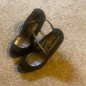 Rue21 black pumps, gently worn, size 7M